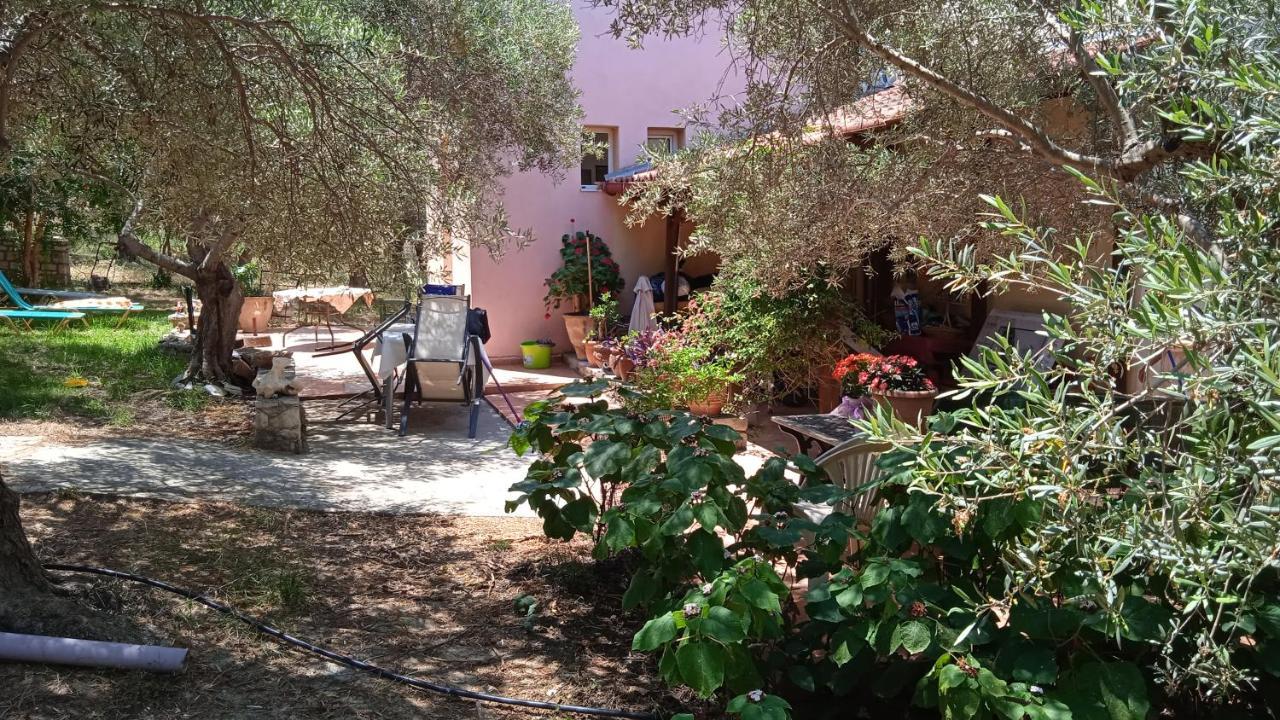 Ktima Tzamika Apartment Episkopi  Bagian luar foto