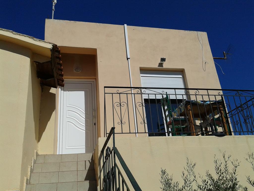 Ktima Tzamika Apartment Episkopi  Bagian luar foto